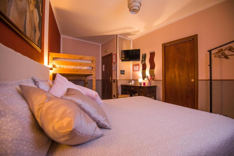 تختخواب و صبحانه Villa Rocla Guest House Pompei