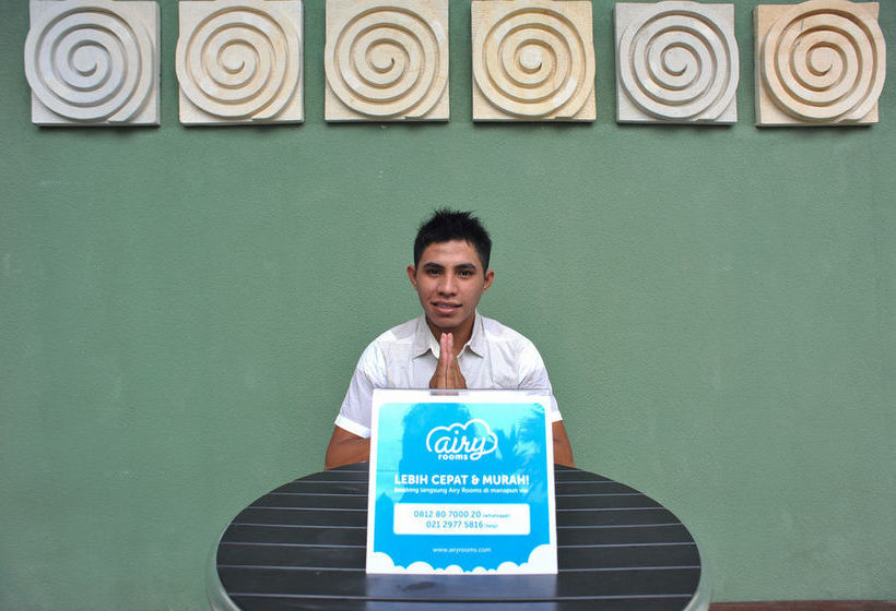 ホテル Airy Denpasar Selatan Tukad Asahan 14 Bali