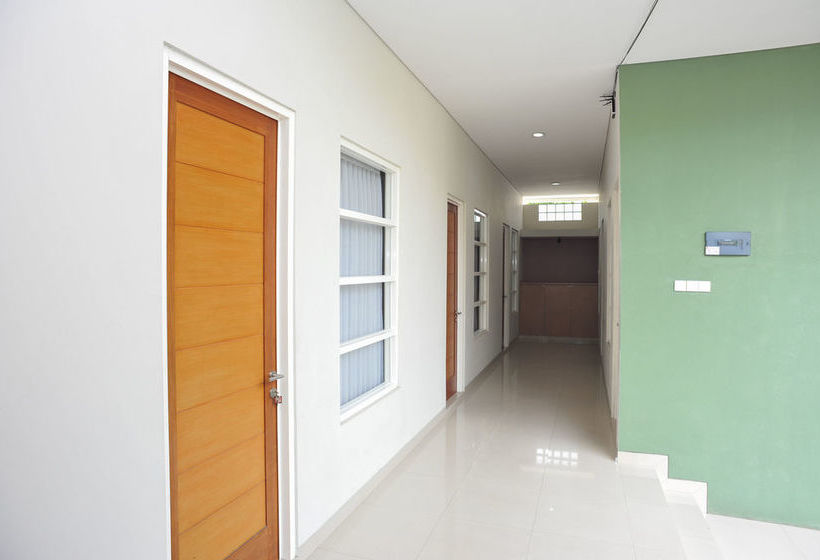 ホテル Airy Denpasar Selatan Tukad Asahan 14 Bali