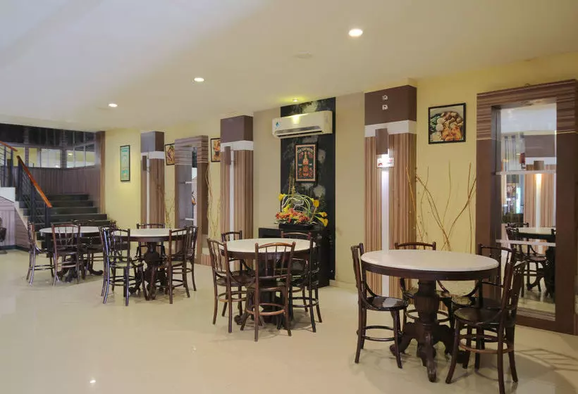 ホテル Airy Panakkukang Topaz Raya Blok F 5 Masale Makassar