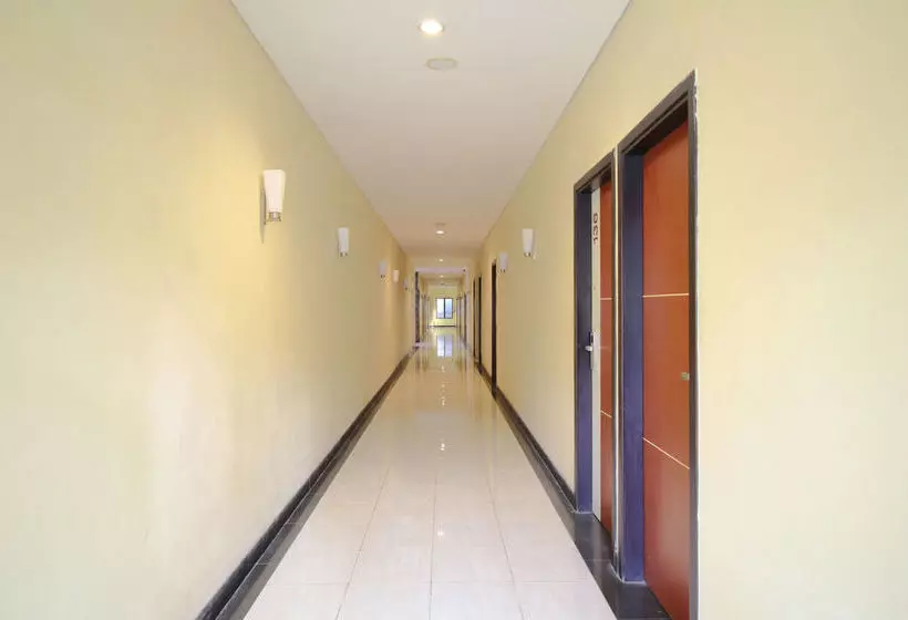 ホテル Airy Panakkukang Topaz Raya Blok F 5 Masale Makassar