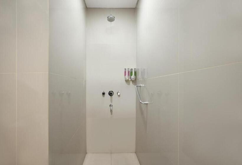 Amaris Hotel Margorejo Surabaya