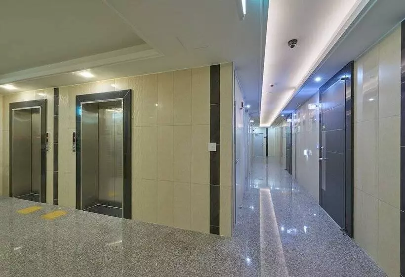 Hotelli Gwangju Madrid