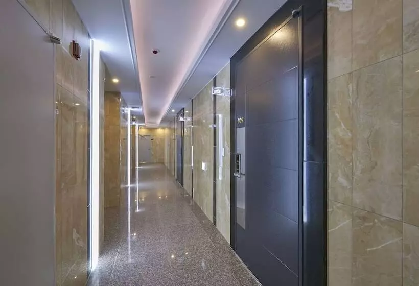 Hotelli Gwangju Madrid