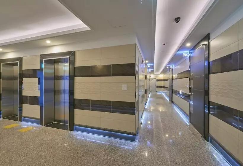 Hotelli Gwangju Madrid