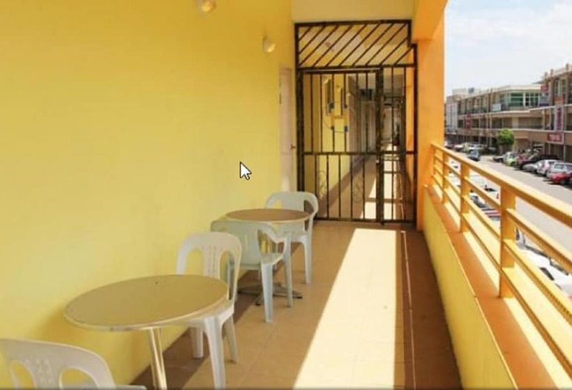 One Hotel Lintas Jaya