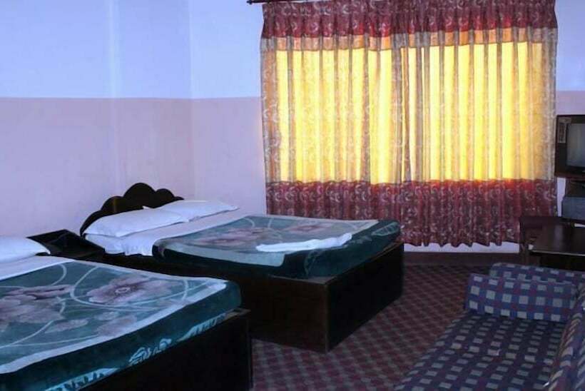 هتل Pashupati Plaza