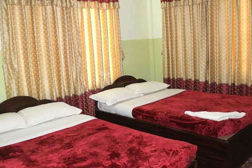 هتل Pashupati Plaza