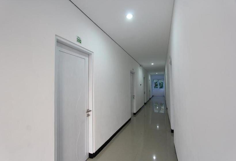 فندق Pondok Nadi Putra