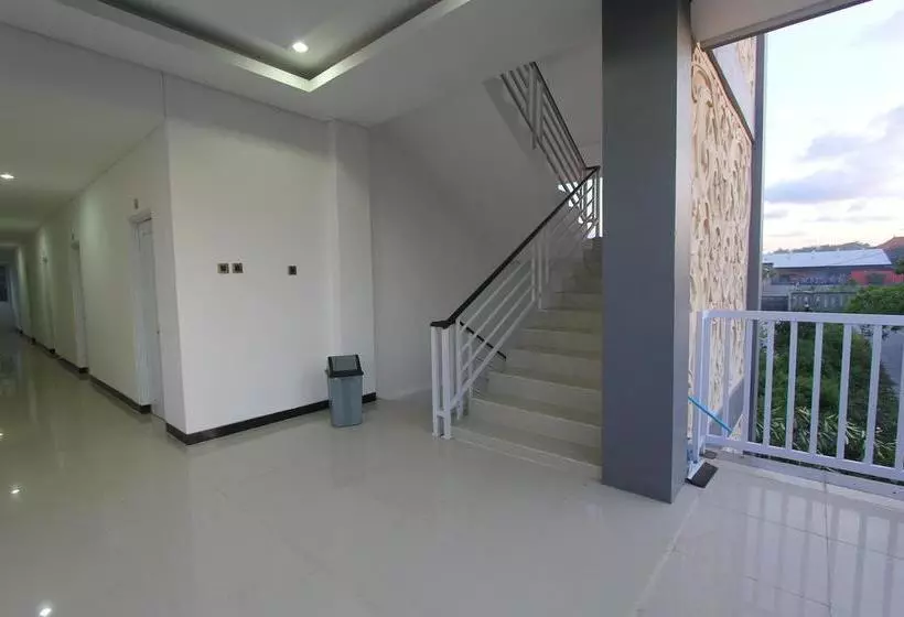 ホテル Pondok Nadi Putra