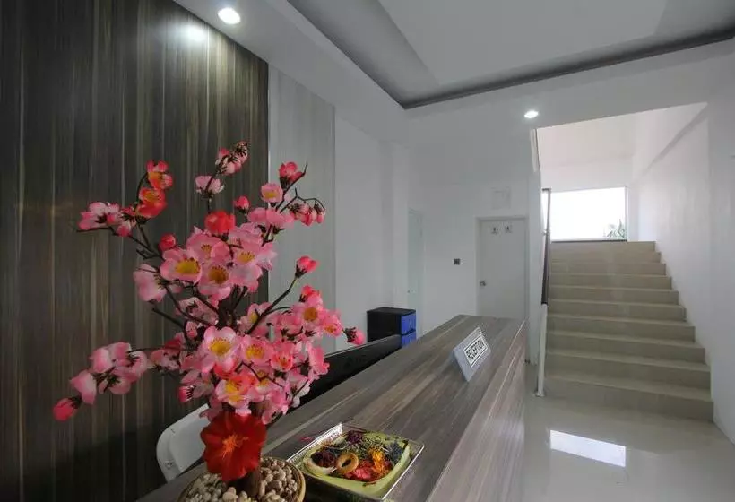 ホテル Pondok Nadi Putra