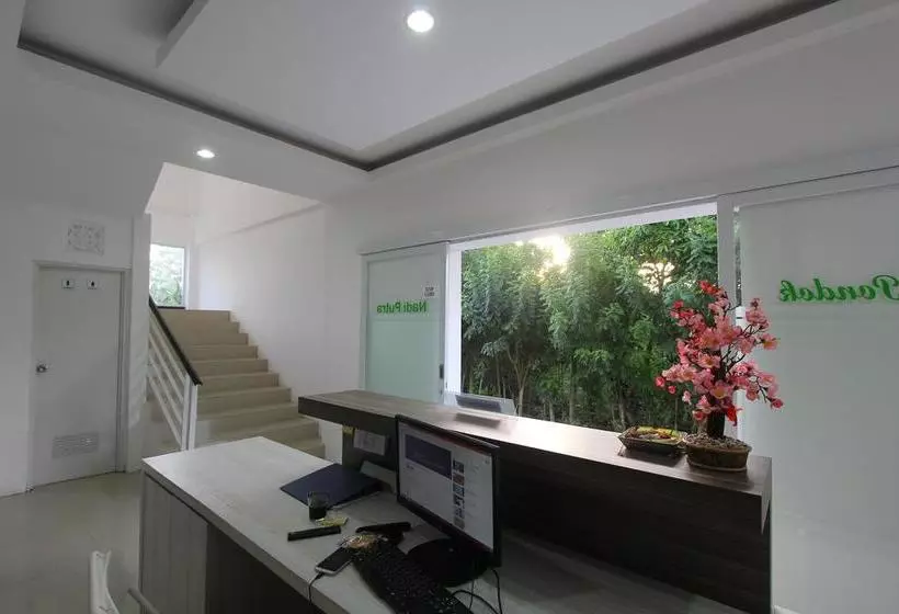 ホテル Pondok Nadi Putra