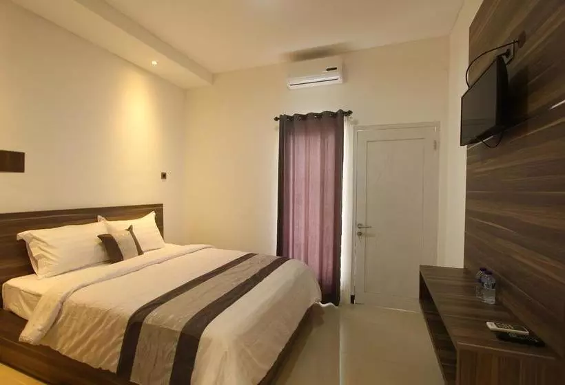 ホテル Pondok Nadi Putra