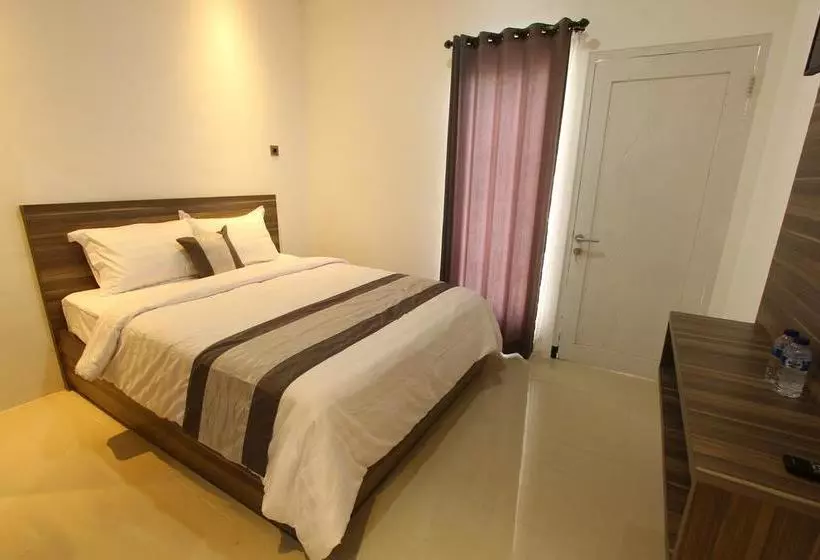 ホテル Pondok Nadi Putra