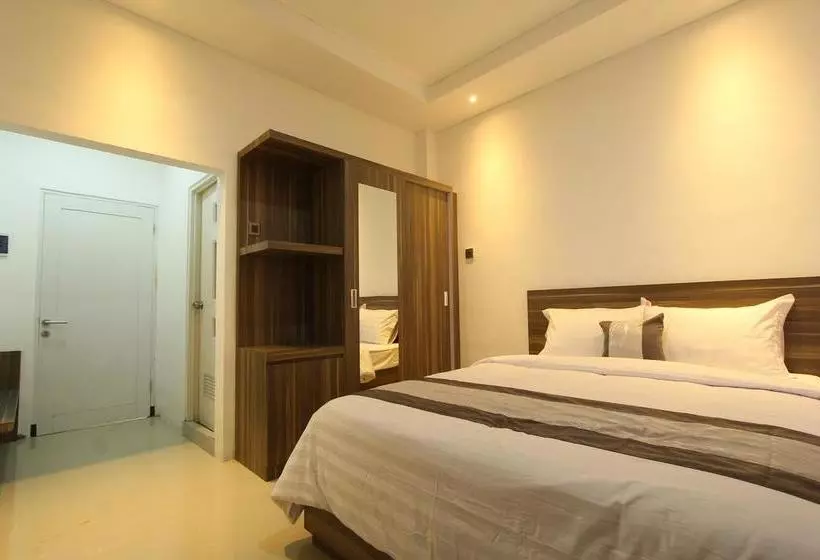 ホテル Pondok Nadi Putra