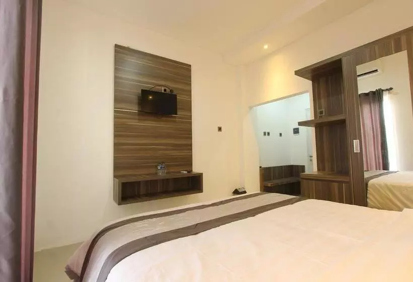 ホテル Pondok Nadi Putra