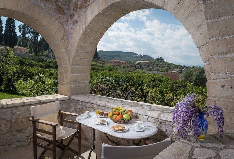 Klymeni Traditional Homes