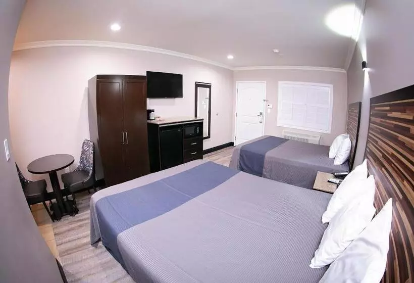 Motelli Diamond Bell Inn & Suites