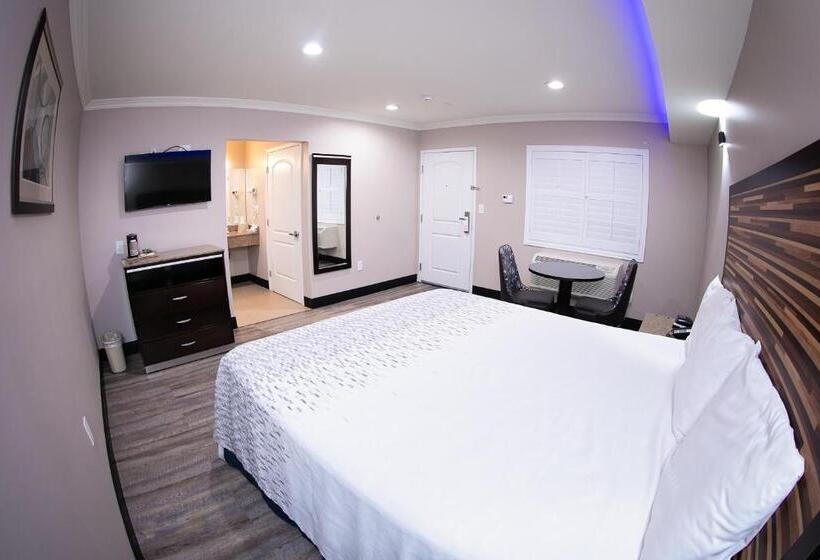 汽车旅馆 Diamond Bell Inn & Suites