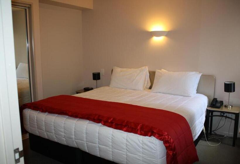 Мотель Southgate Motor Inn