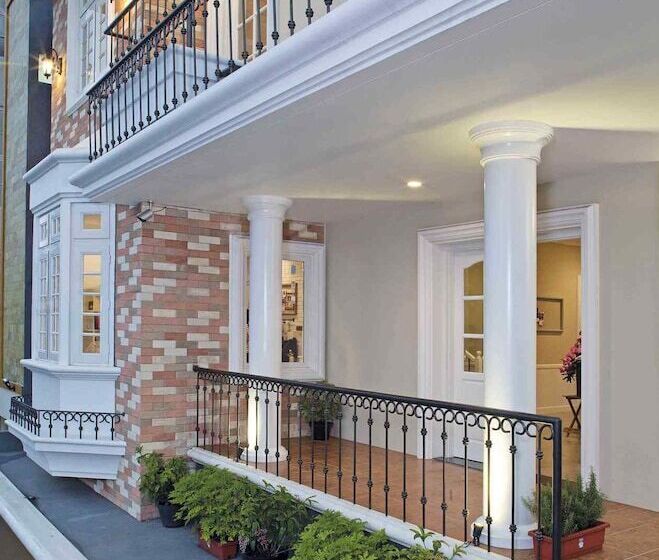 Pensione Cottonwood Bed & Breakfast House Bandung