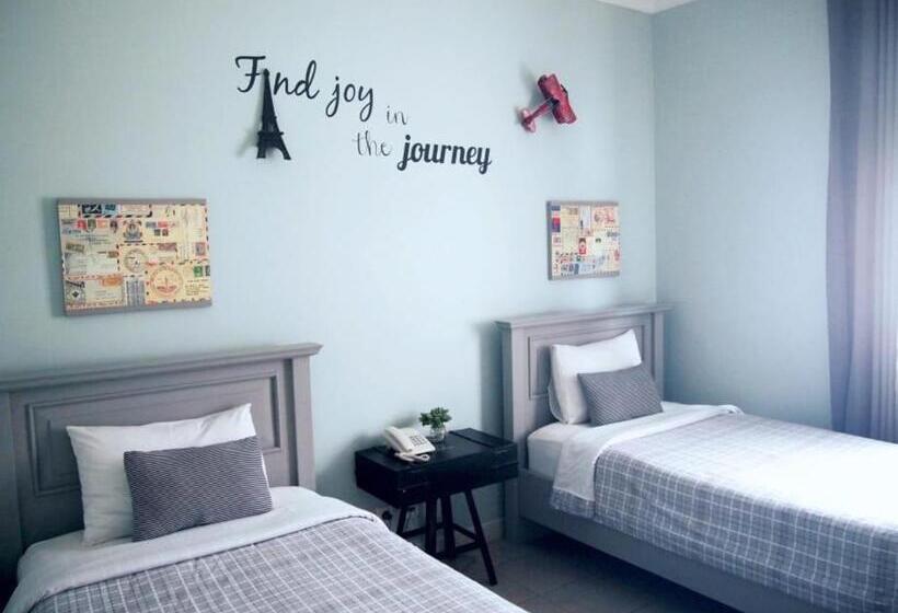 Pensione Cottonwood Bed & Breakfast House Bandung