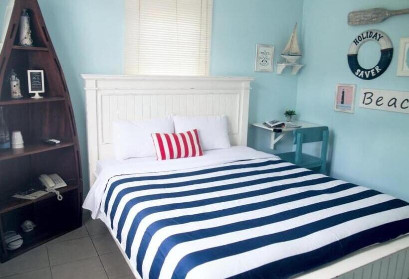 Pensione Cottonwood Bed & Breakfast House Bandung