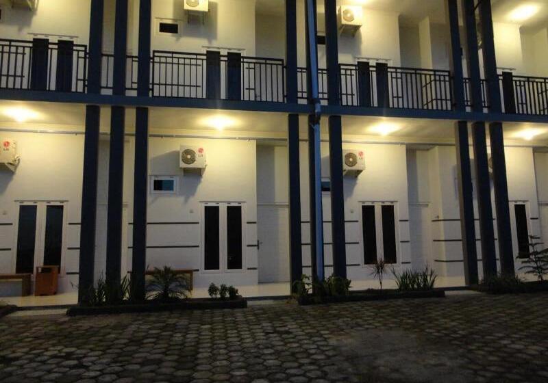 膳宿费 Pendowo Huis Guest House