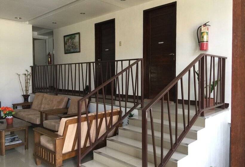 پانسیون Ricardo Valley Inn