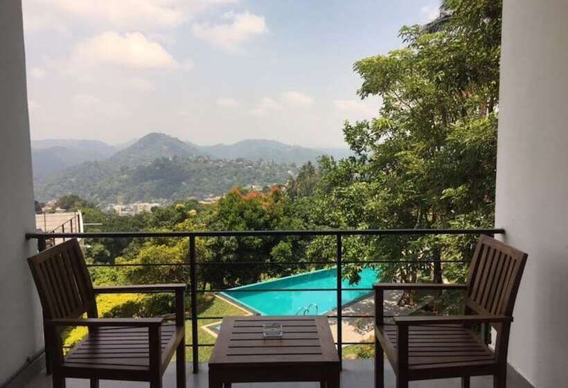 Pensão The Kandyan Villa
