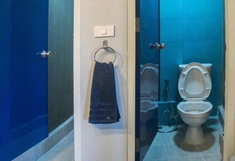 The Moon Hostel Huahin