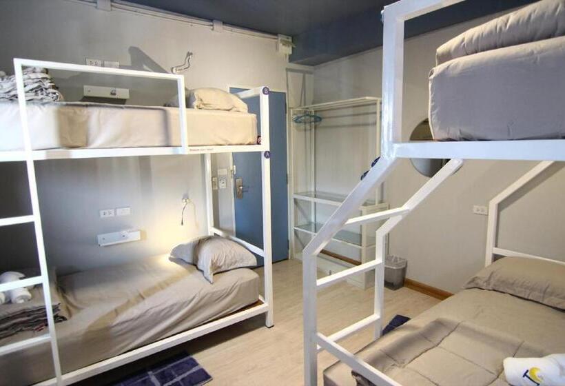 The Moon Hostel Huahin