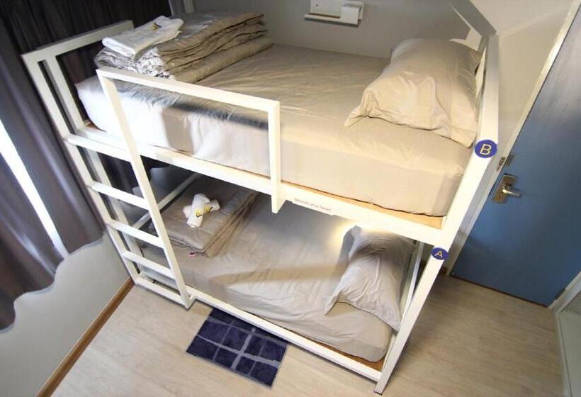 The Moon Hostel Huahin