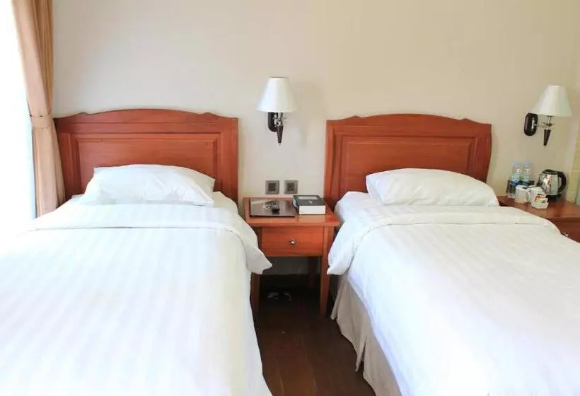 Thong S Inn Hotel Kualanamu