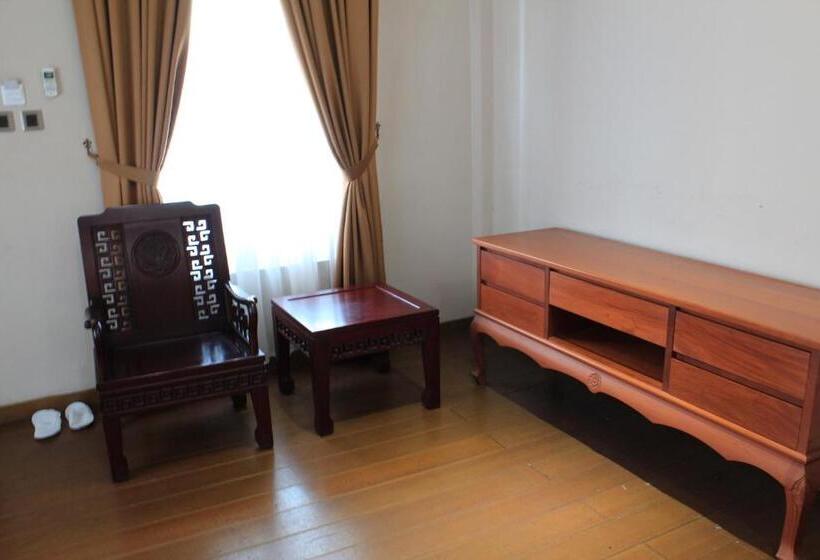 Thong S Inn Hotel Kualanamu