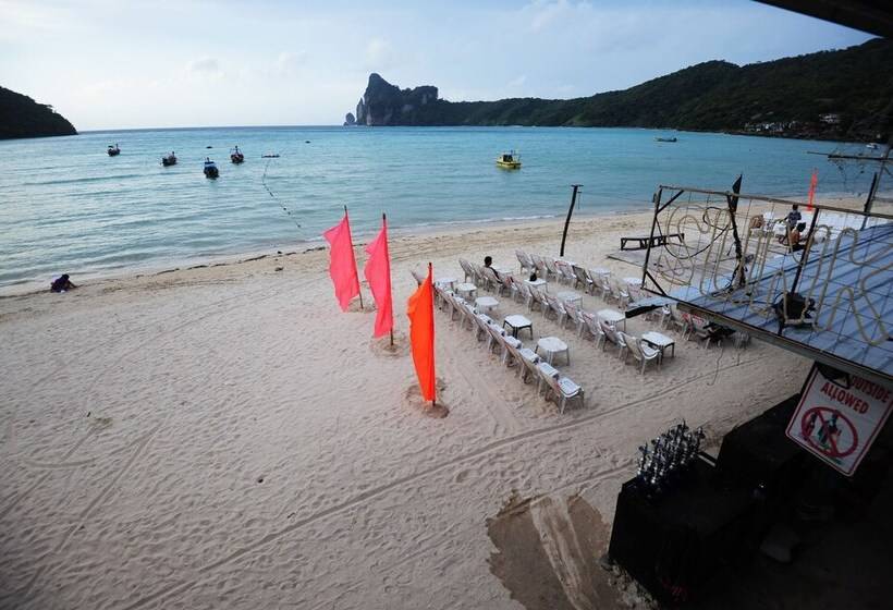 Twin Palms Hostel Phi Phi