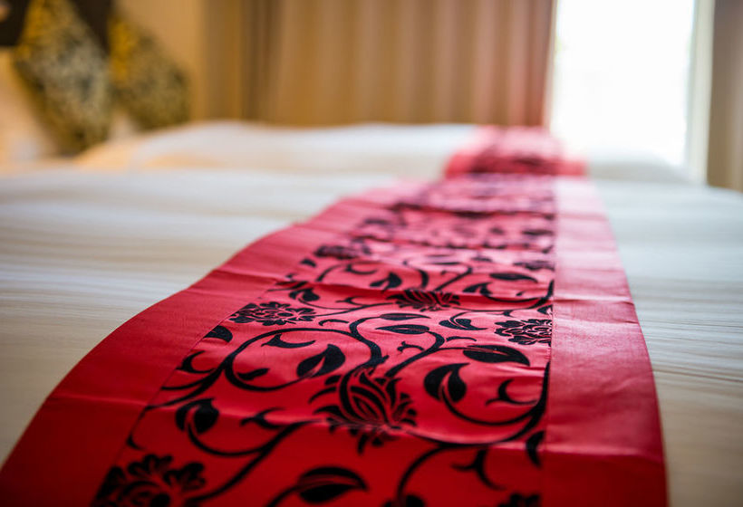 United Resort Ocean Front Onna