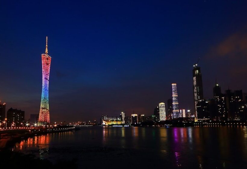 Waifden Apartment Poly D Branch