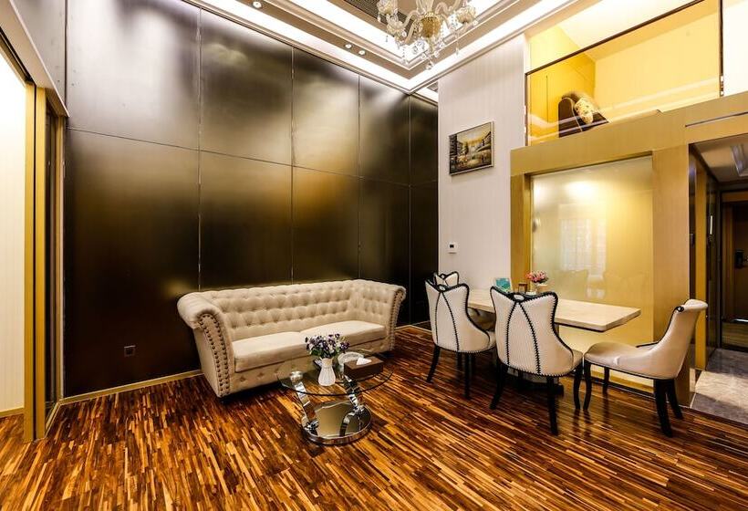 Waifden Apartment Poly D Branch