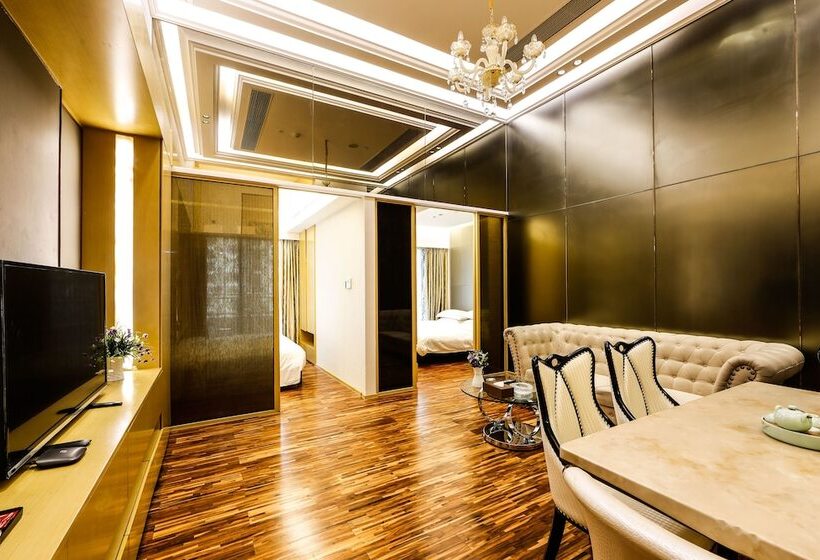 Waifden Apartment Poly D Branch