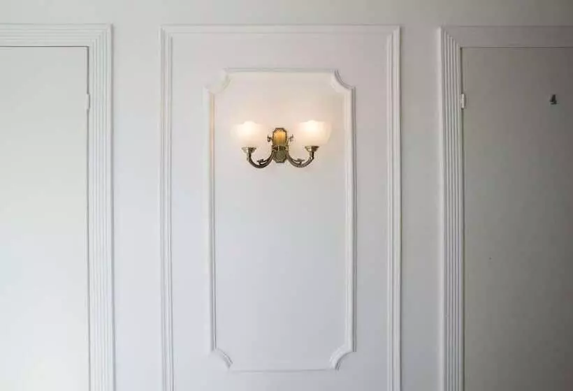 هتل Residence Turgenev