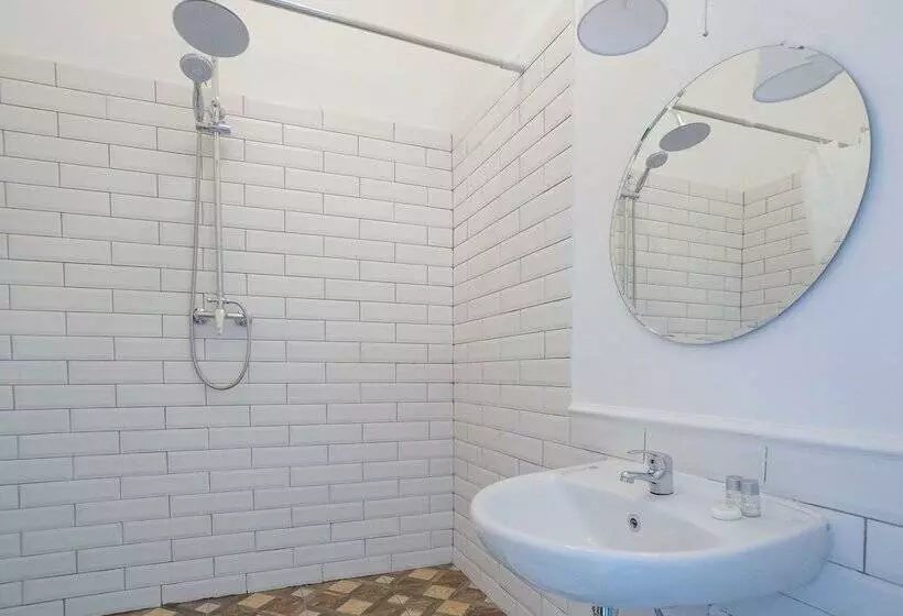 هتل Residence Turgenev