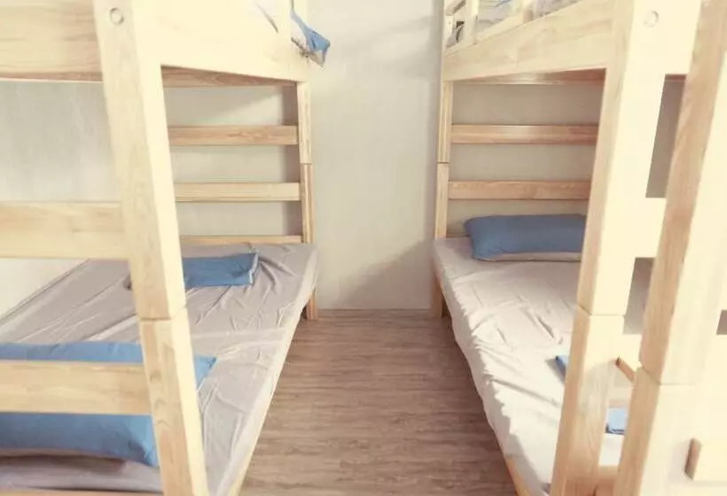 Matchbox Hostel