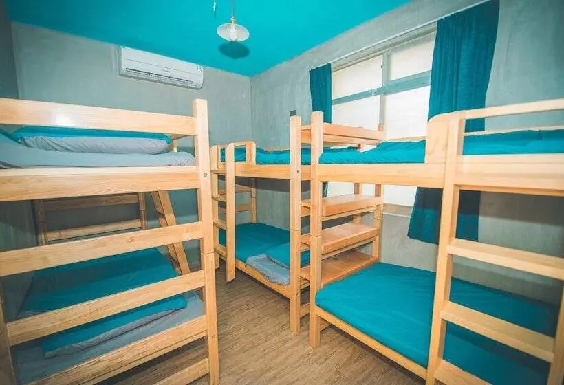 Matchbox Hostel