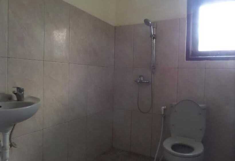 膳宿费 De Clove Guest House