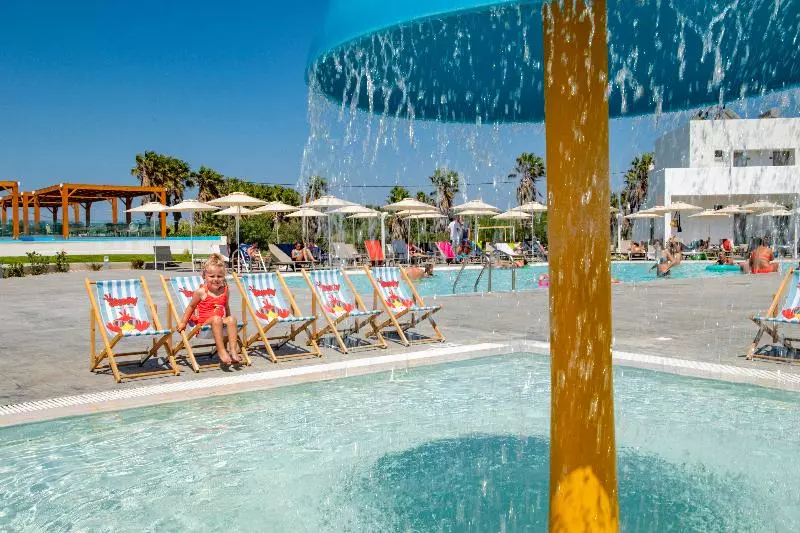 ホテル Lambi Resort