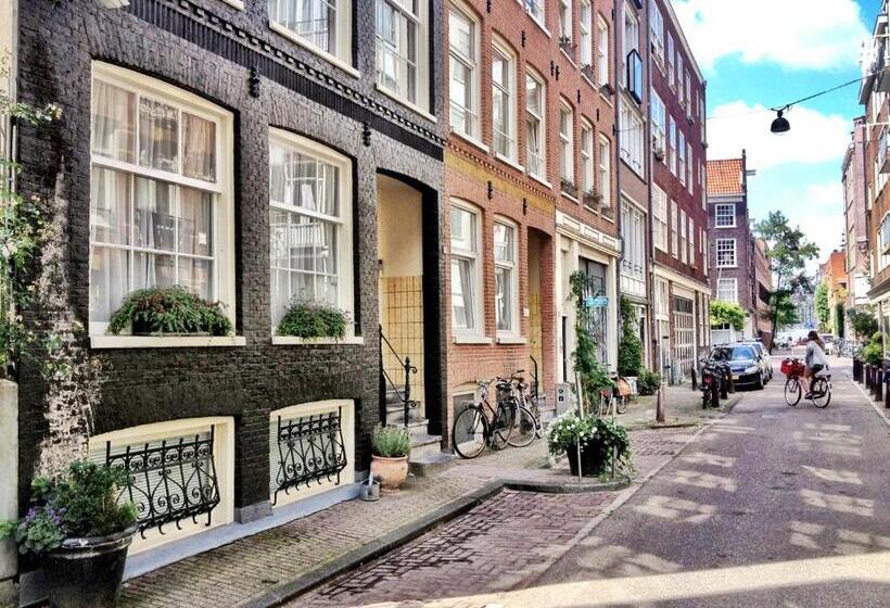 مبيت وإفطار Amsterdam Home