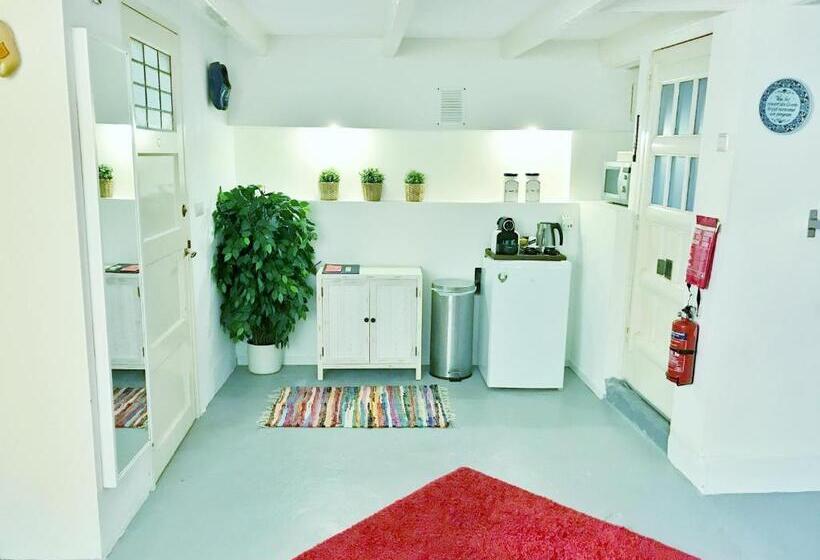 مبيت وإفطار Amsterdam Home