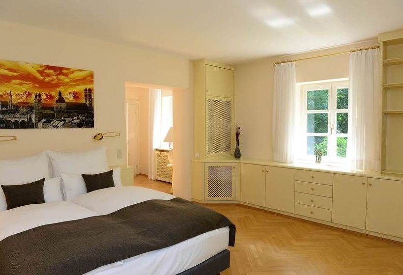 Frederics Residenz Am Englischen Garten