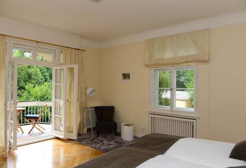 Frederics Residenz Am Englischen Garten